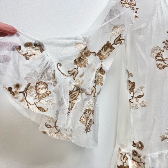 Soft Surroundings Embroidered Mesh Layered Top White Brown Tan Size Small - Picture 4 of 12